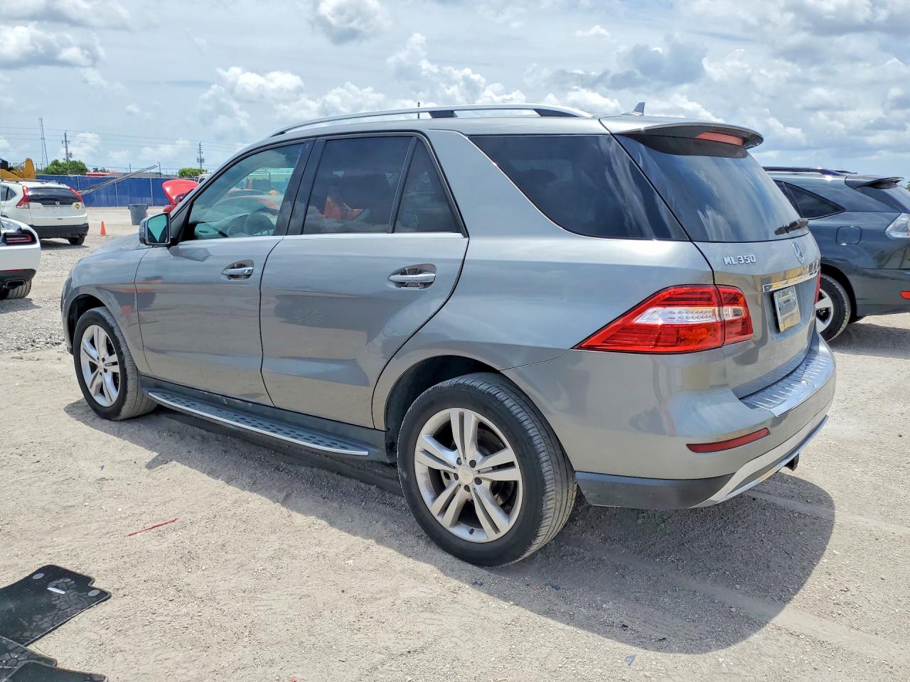2013 Mercedes-benz Ml 350 Silver vin: 4JGDA5JB1DA203907