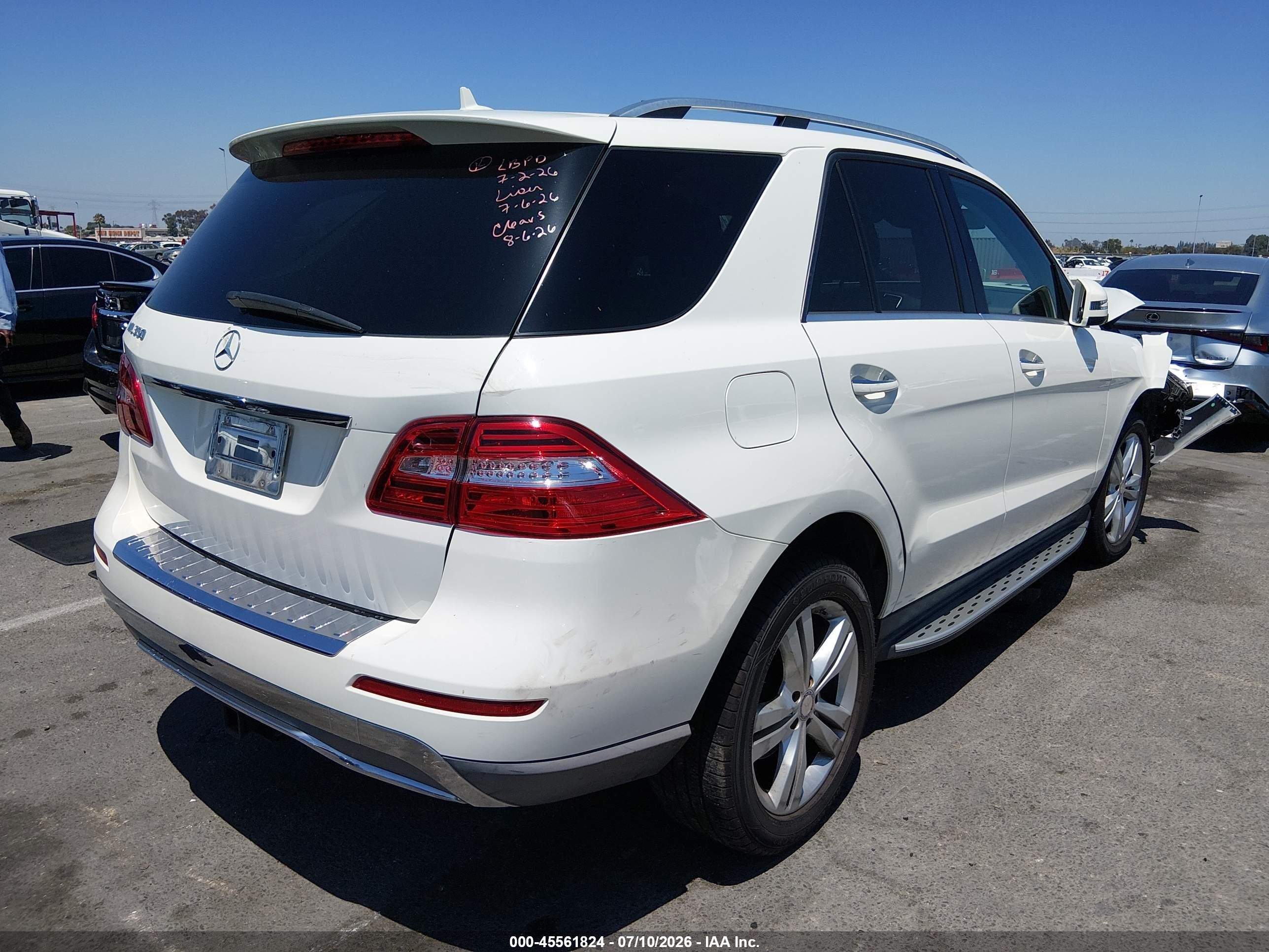 2013 Mercedes-benz Ml 350   Белый vin: 4JGDA5JB1DA250323