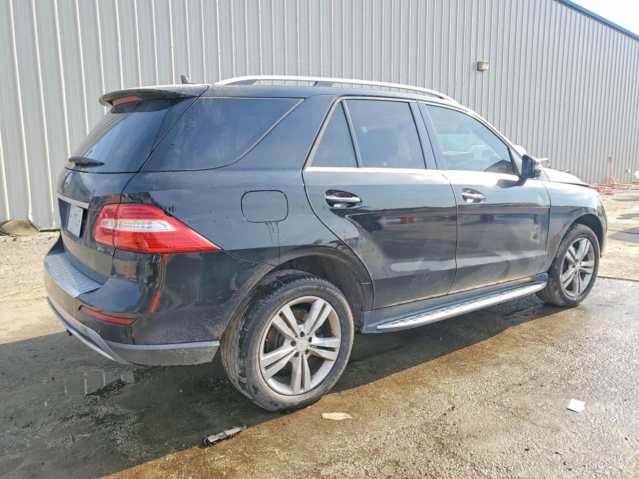 2013 Mercedes-benz Ml 350 Черный vin: 4JGDA5JB1DA258549