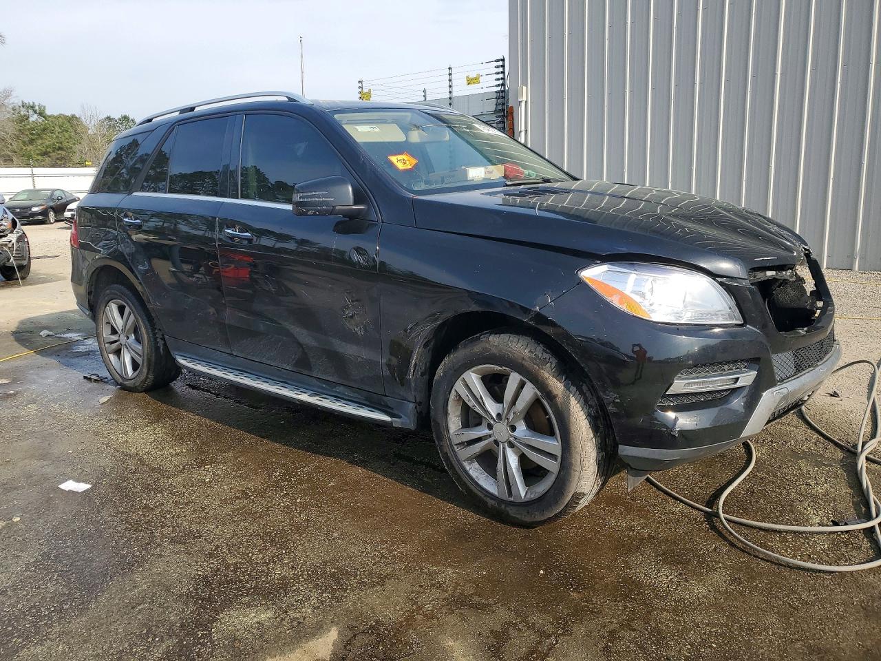 2013 Mercedes-benz Ml 350 Черный vin: 4JGDA5JB1DA258549