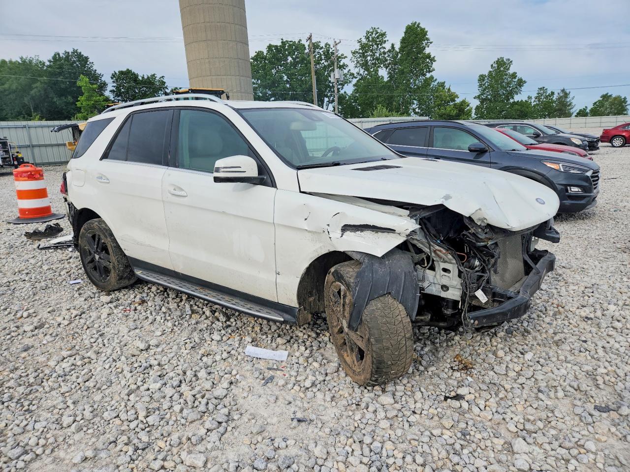 2014 Mercedes-benz Ml 350 White vin: 4JGDA5JB1EA282321