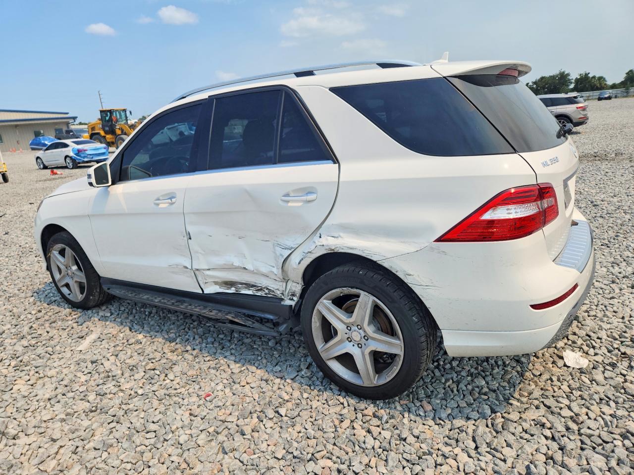 2014 Mercedes-benz Ml 350 White vin: 4JGDA5JB1EA334689