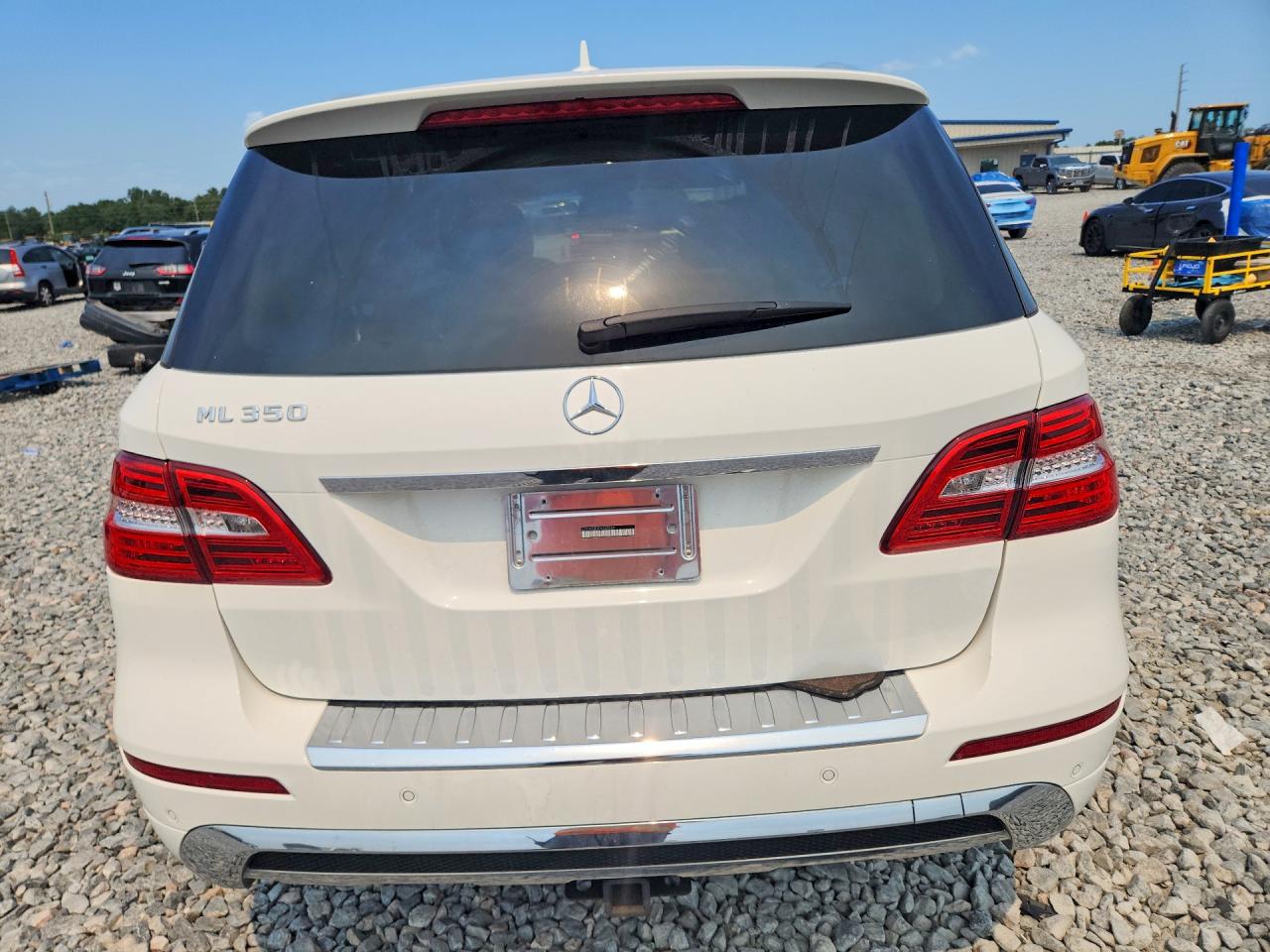 2014 Mercedes-benz Ml 350 White vin: 4JGDA5JB1EA334689