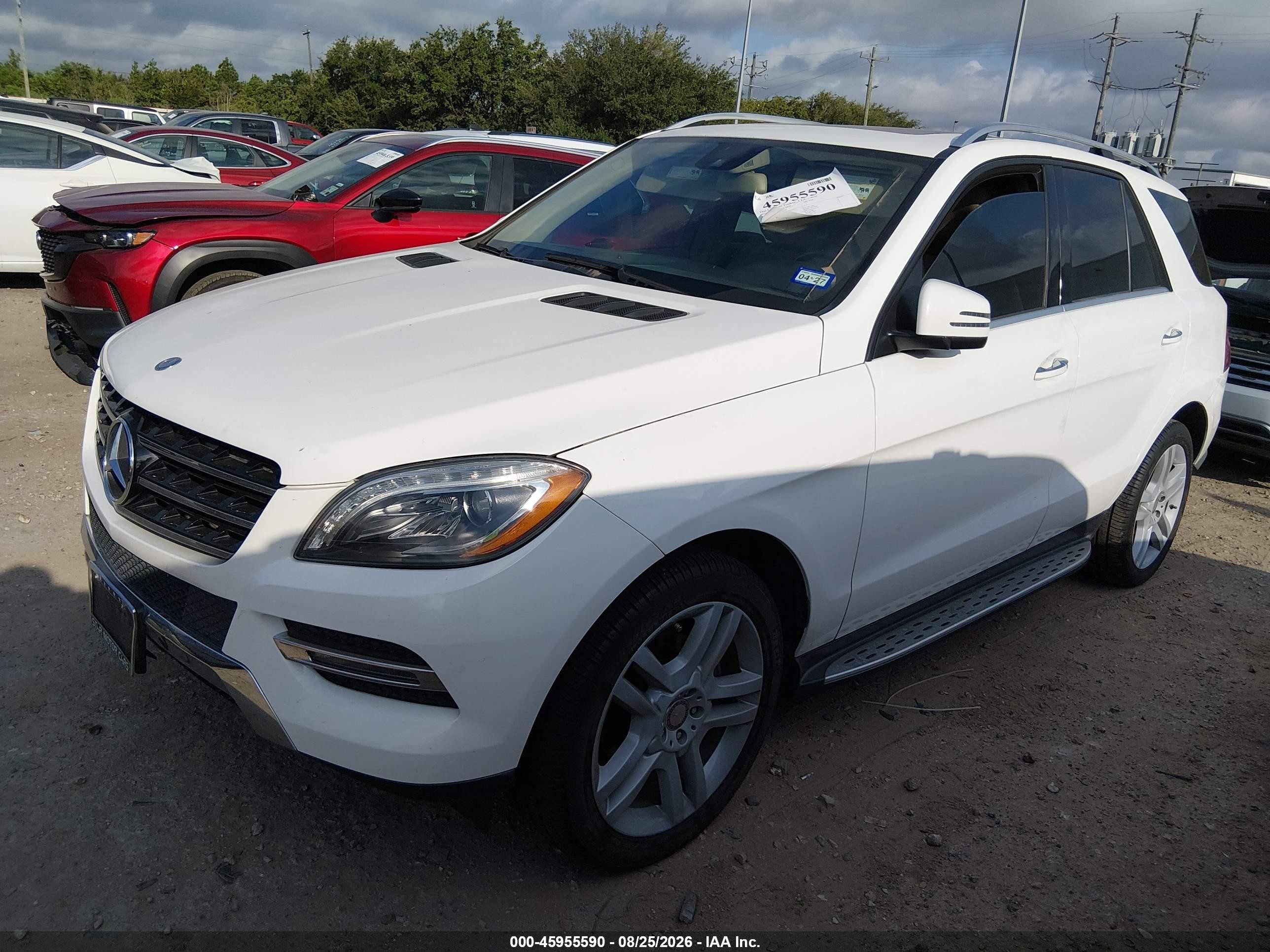 2014 Mercedes-benz Ml 350   White vin: 4JGDA5JB1EA397694