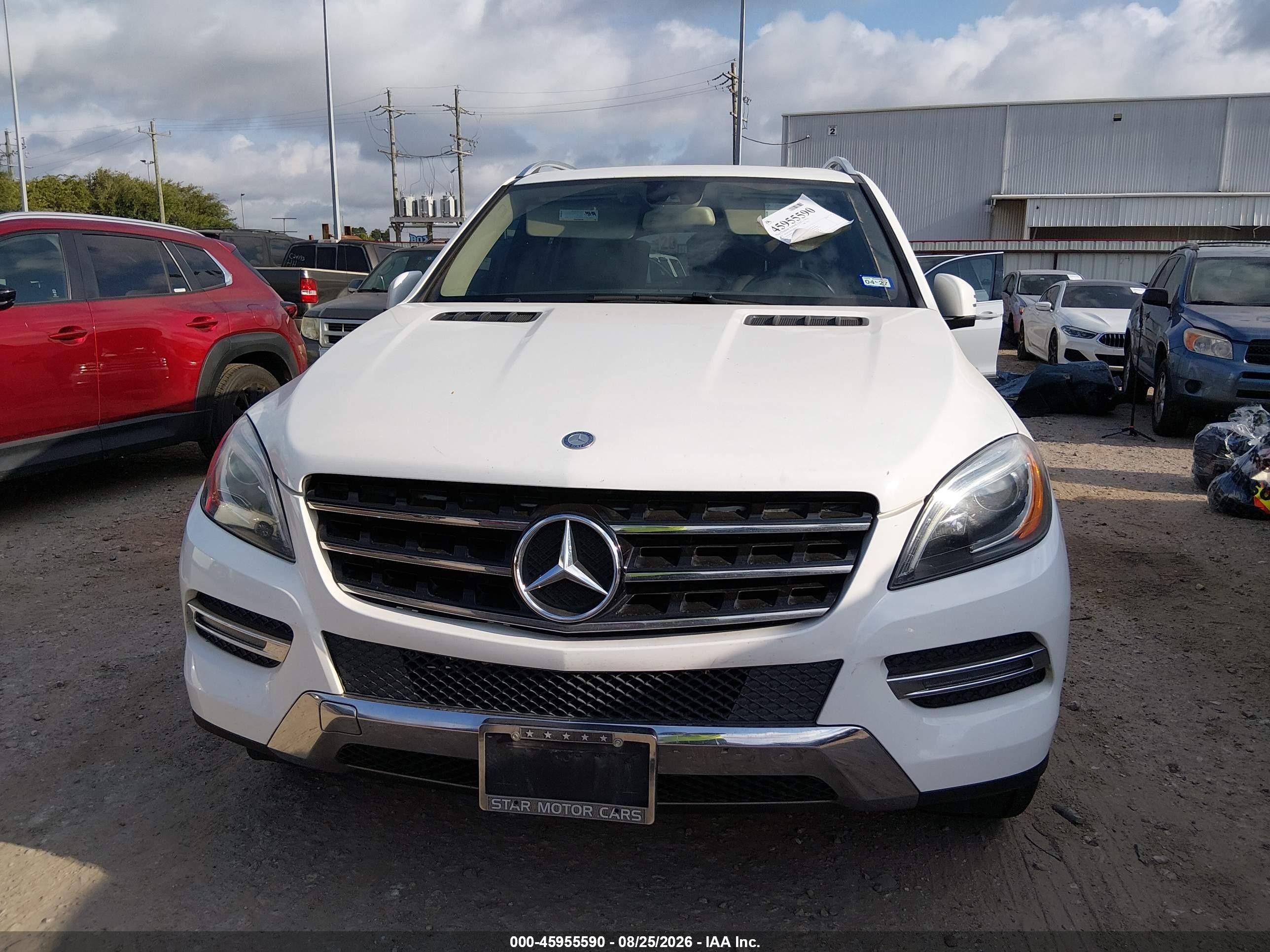 2014 Mercedes-benz Ml 350   White vin: 4JGDA5JB1EA397694
