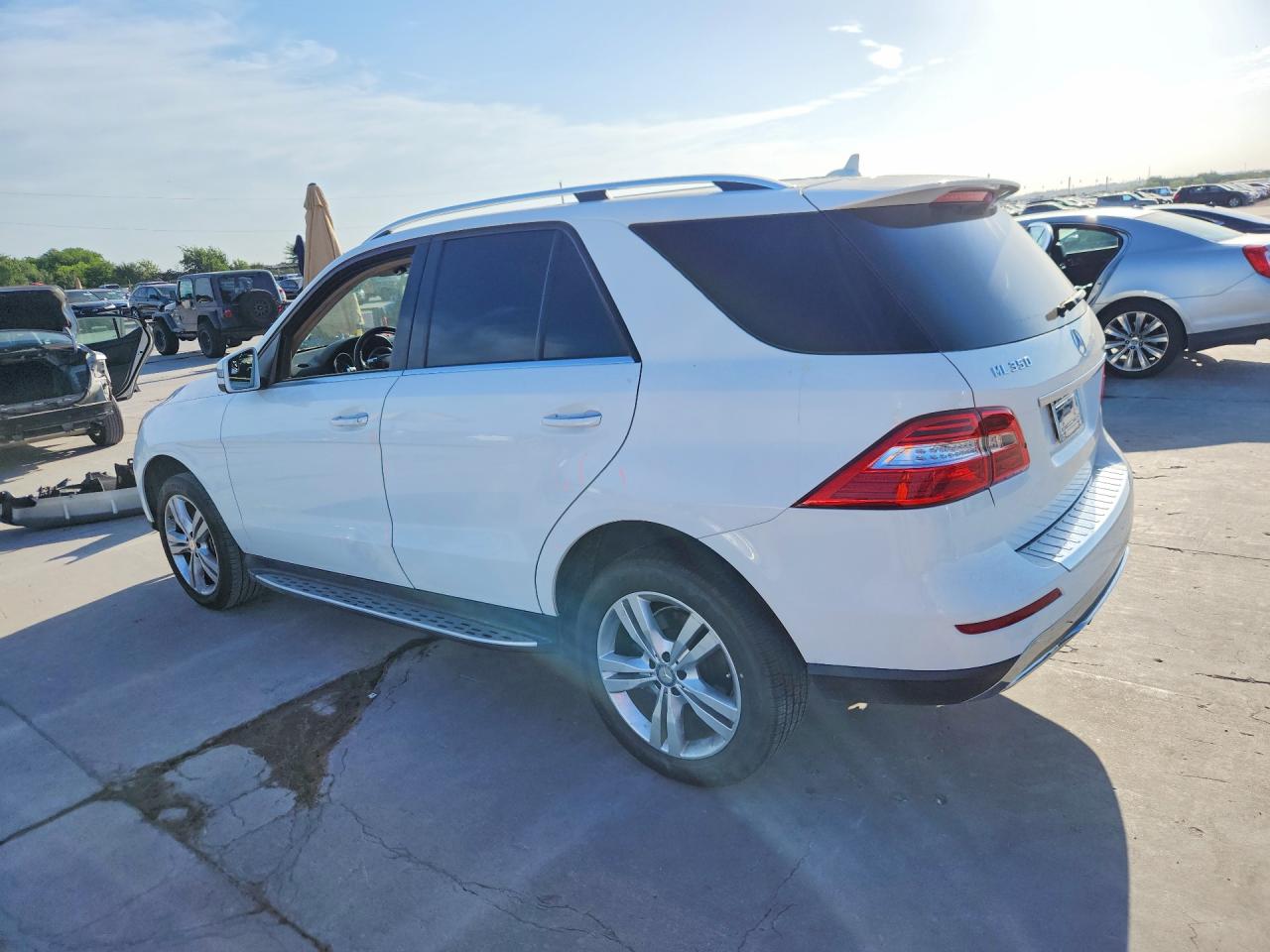 2014 Mercedes-benz Ml 350 White vin: 4JGDA5JB1EA414641