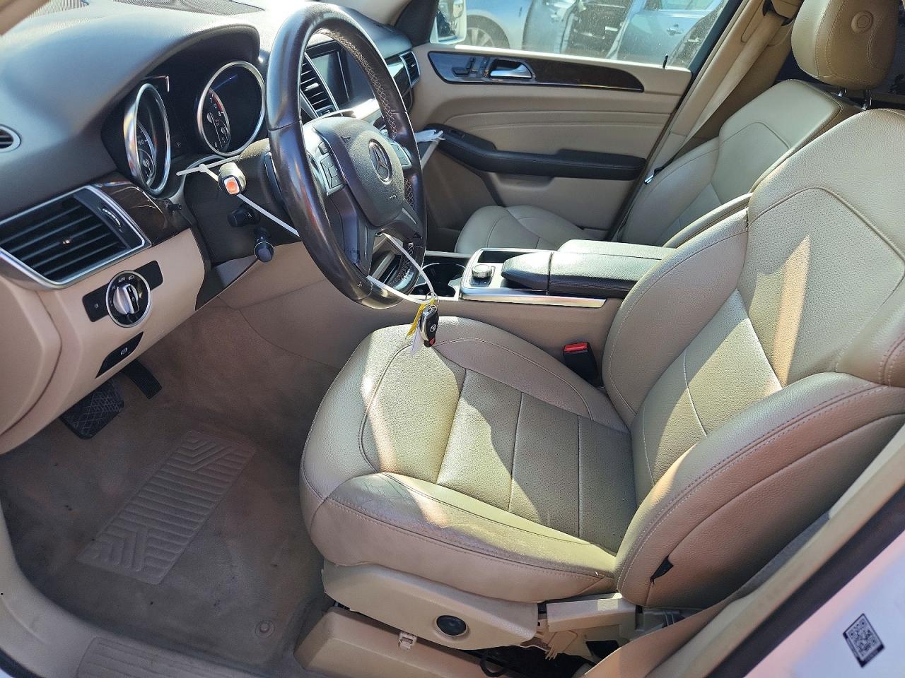 2014 Mercedes-benz Ml 350 White vin: 4JGDA5JB1EA414641