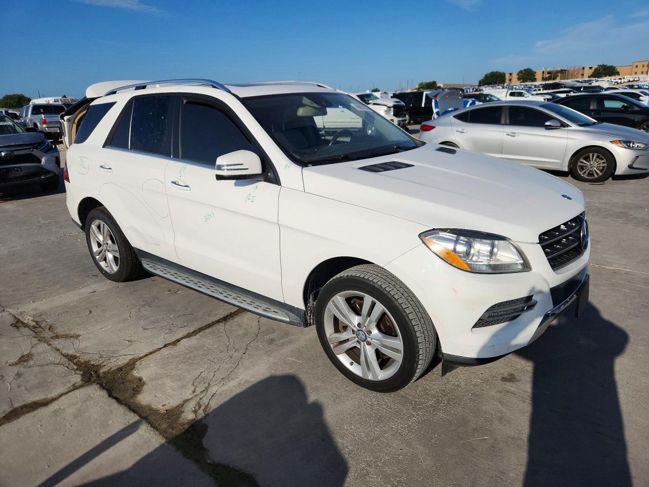 2014 Mercedes-benz Ml 350 White vin: 4JGDA5JB1EA414641