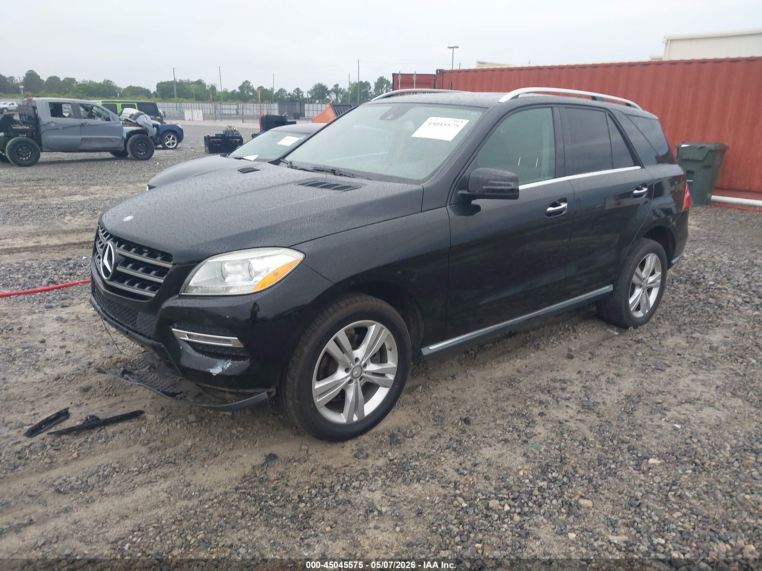 2015 Mercedes-benz Ml 350   Black vin: 4JGDA5JB1FA474596