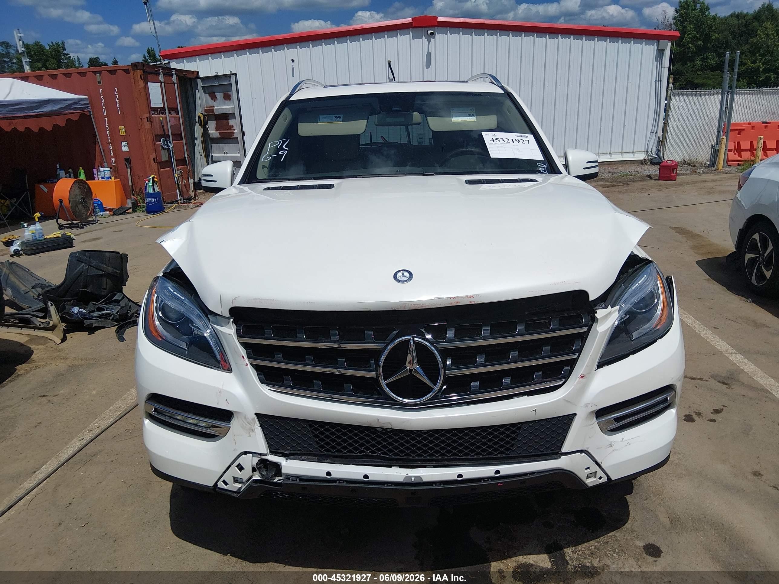 2015 Mercedes-benz Ml 350   White vin: 4JGDA5JB1FA479734