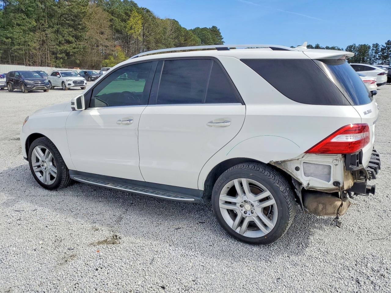 2015 Mercedes-benz Ml 350 Белый vin: 4JGDA5JB1FA530083