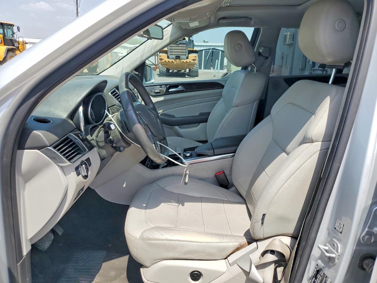 2015 Mercedes-benz Ml 350 Silver vin: 4JGDA5JB1FA562094