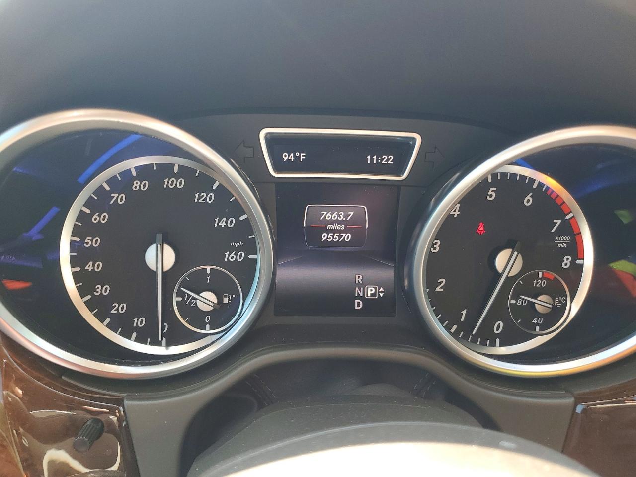 2015 Mercedes-benz Ml 350 Белый vin: 4JGDA5JB1FA575234