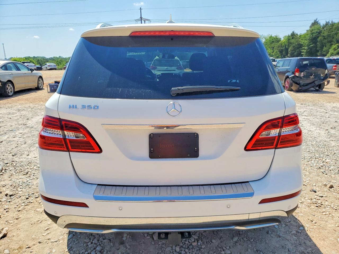 2015 Mercedes-benz Ml 350 Белый vin: 4JGDA5JB1FA575234