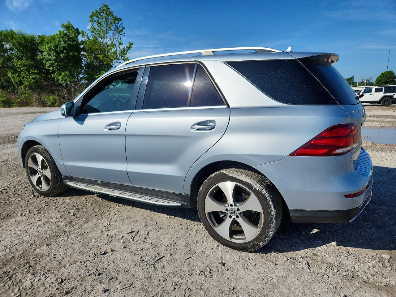 2018 Mercedes-benz Gle Blue vin: 4JGDA5JB1JB069745
