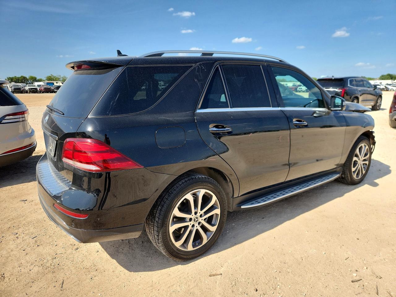 2018 Mercedes-benz Gle 350 Black vin: 4JGDA5JB1JB082141