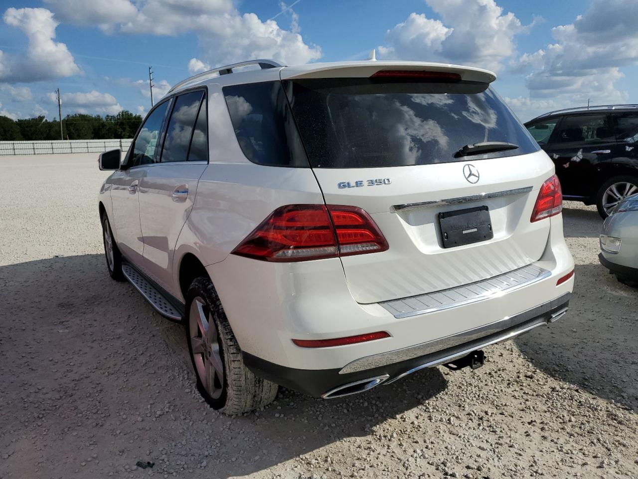 2018 Mercedes-benz Gle 350 White vin: 4JGDA5JB1JB147876