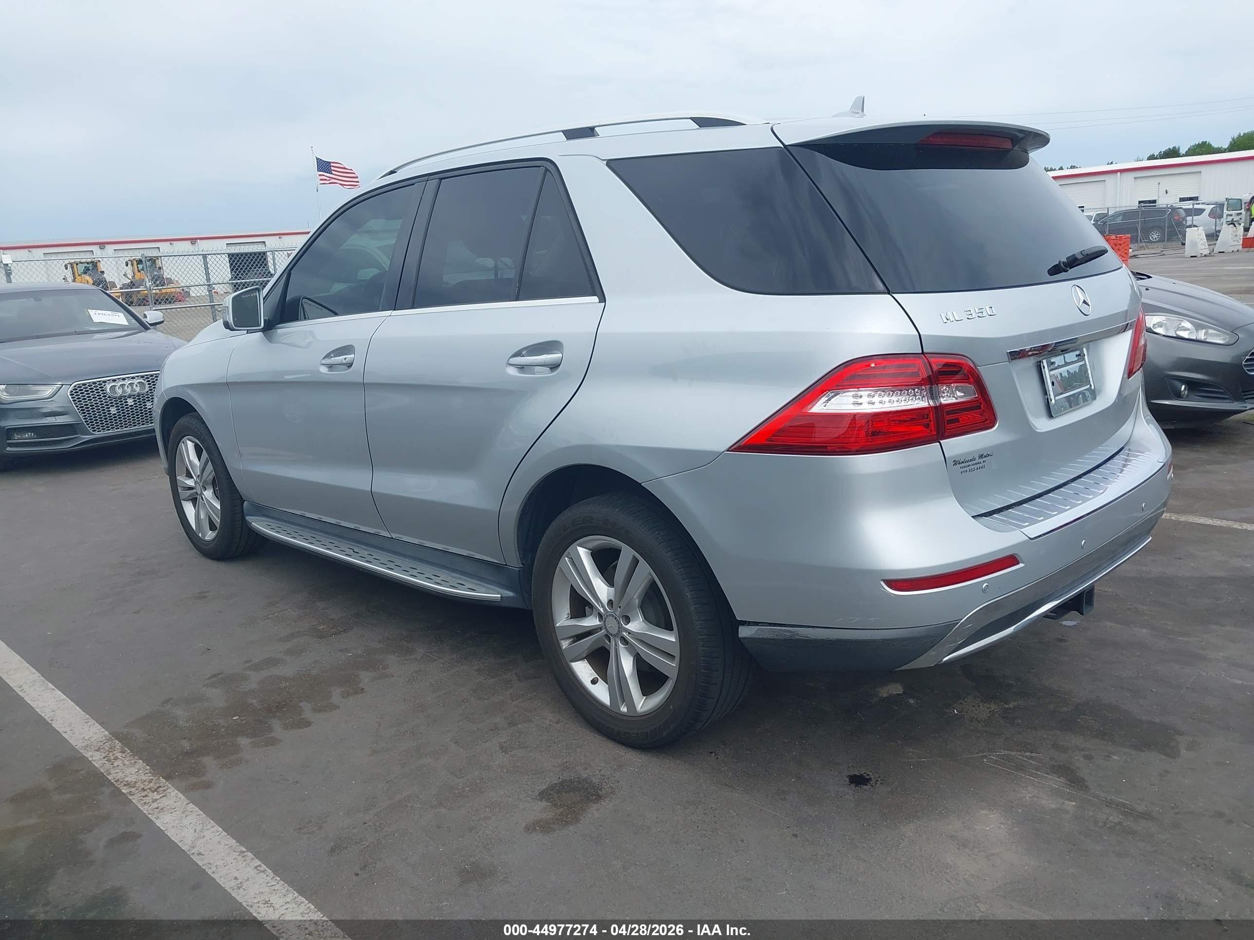 2014 Mercedes-benz Ml 350   Silver vin: 4JGDA5JB2EA353753