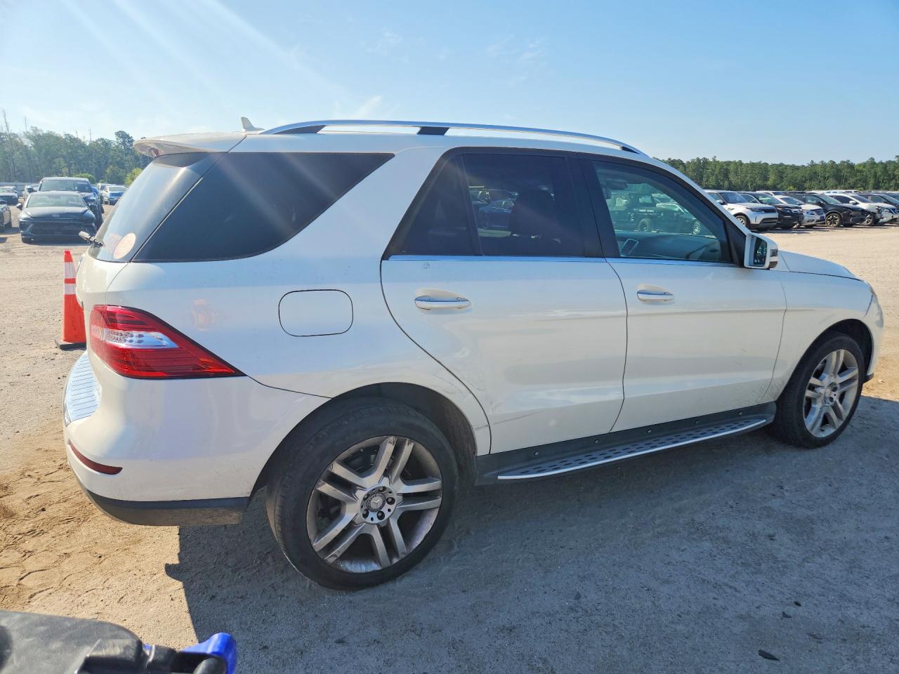 2015 Mercedes-benz Ml 350 White vin: 4JGDA5JB2FA452431
