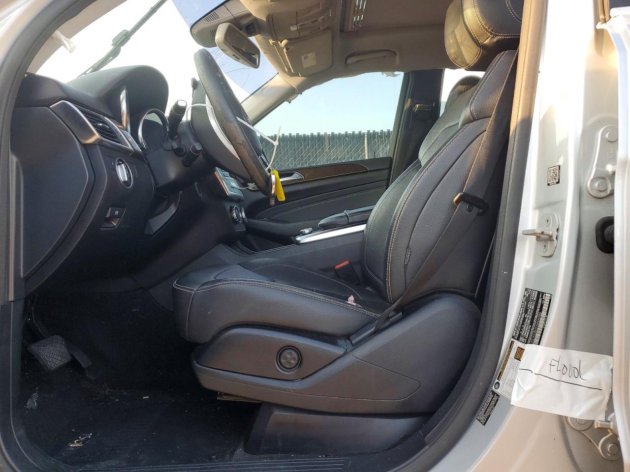 2015 Mercedes-benz Ml 350 Silver vin: 4JGDA5JB2FA464000