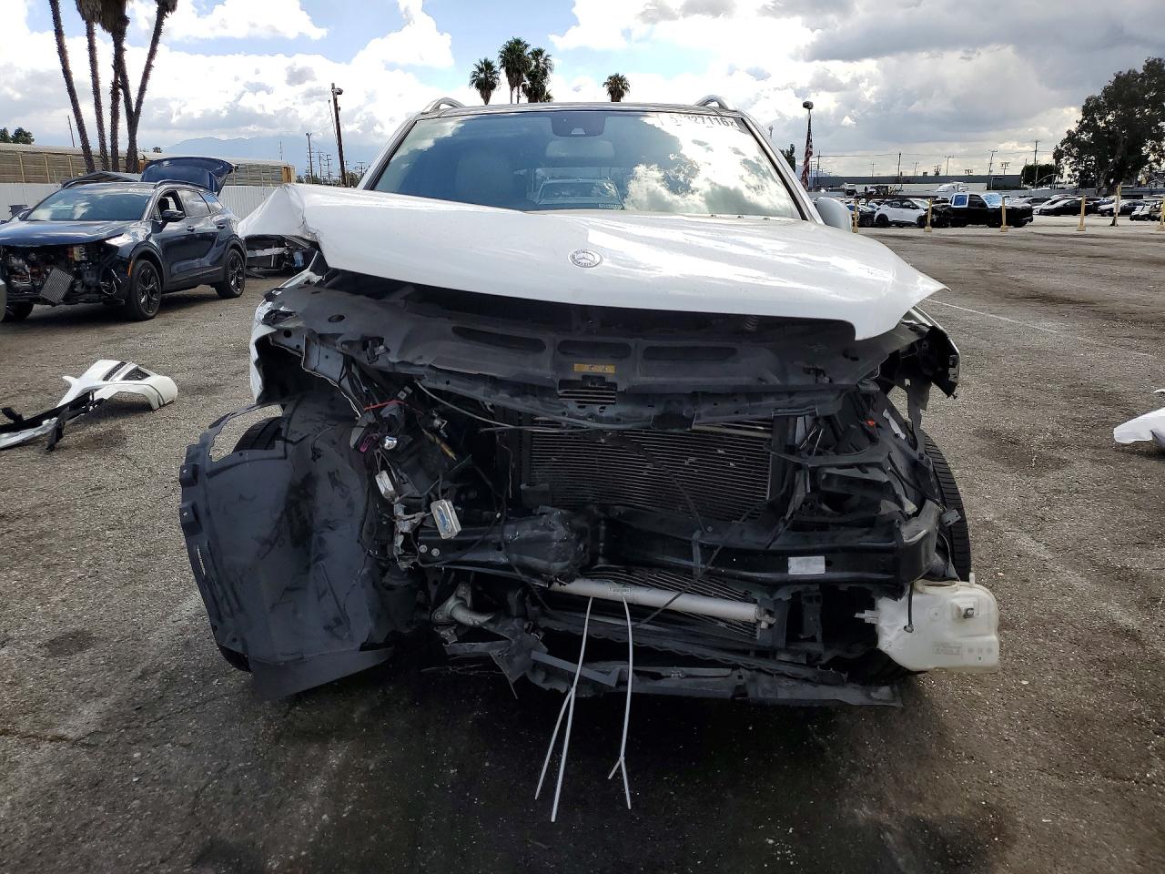 2015 Mercedes-benz Ml 350 White vin: 4JGDA5JB2FA512529