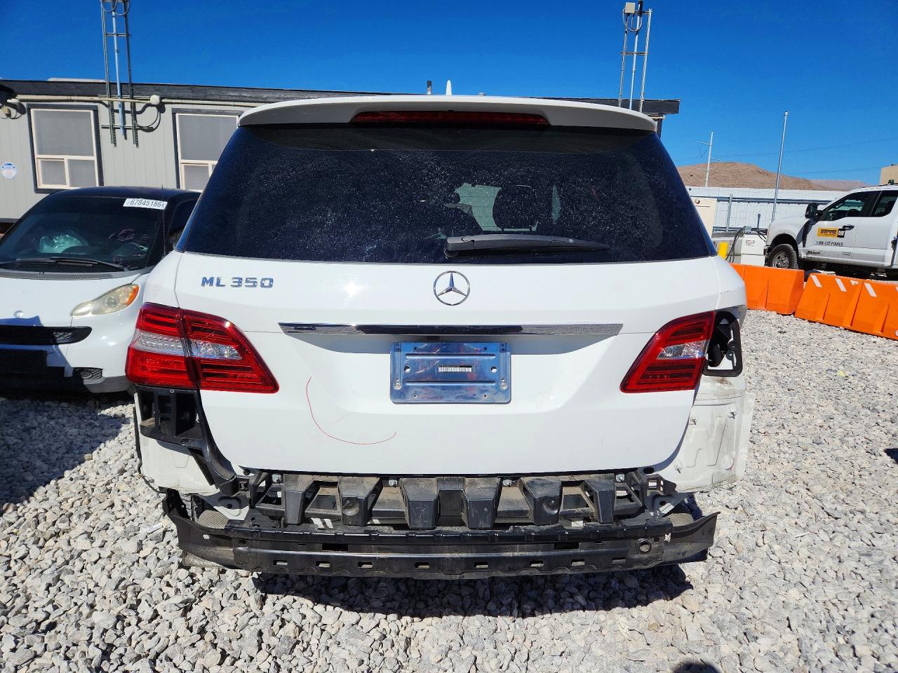 2015 Mercedes-benz Ml 350 White vin: 4JGDA5JB2FA557129