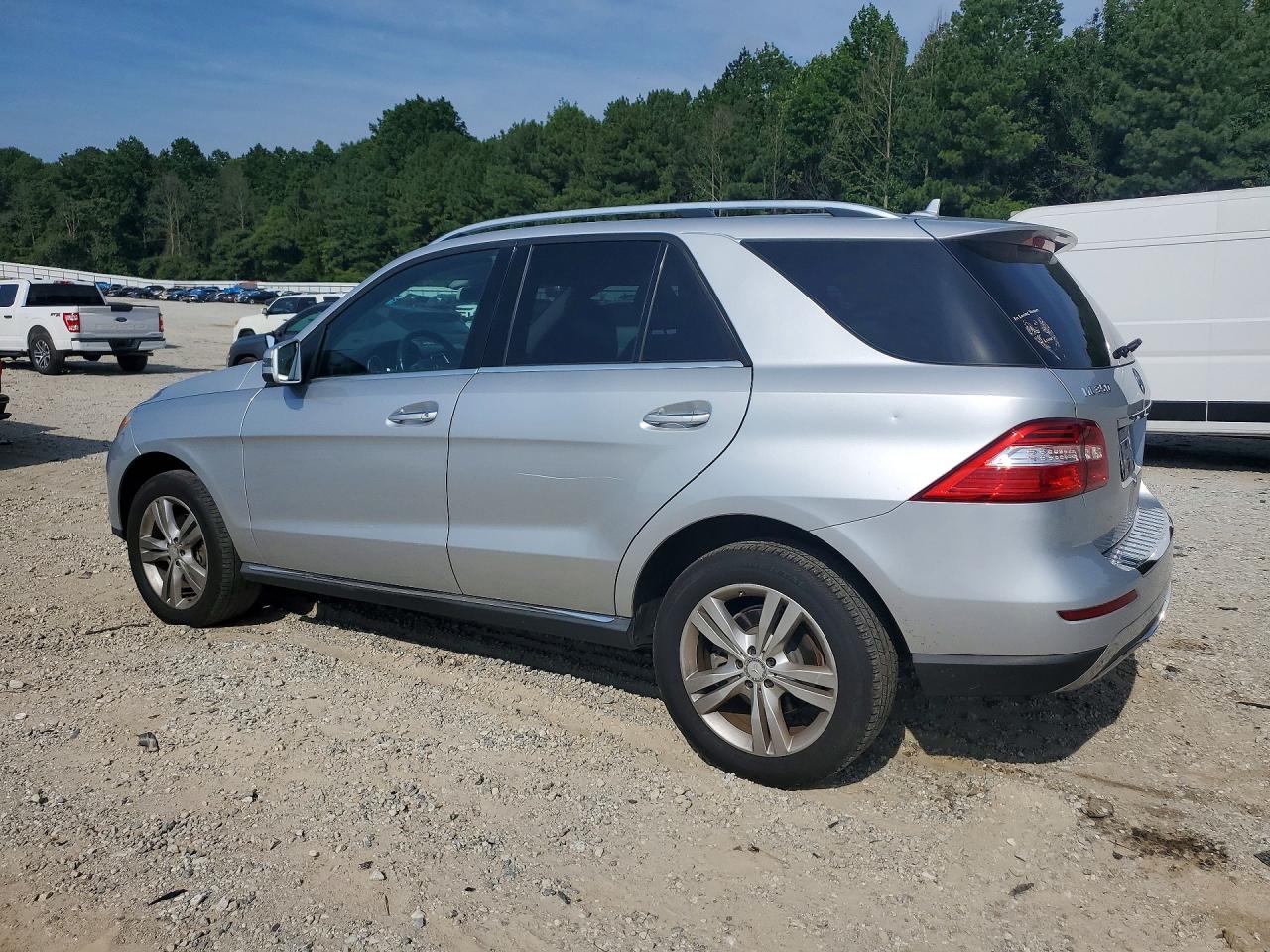 2015 Mercedes-benz Ml 350 Silver vin: 4JGDA5JB2FA561617