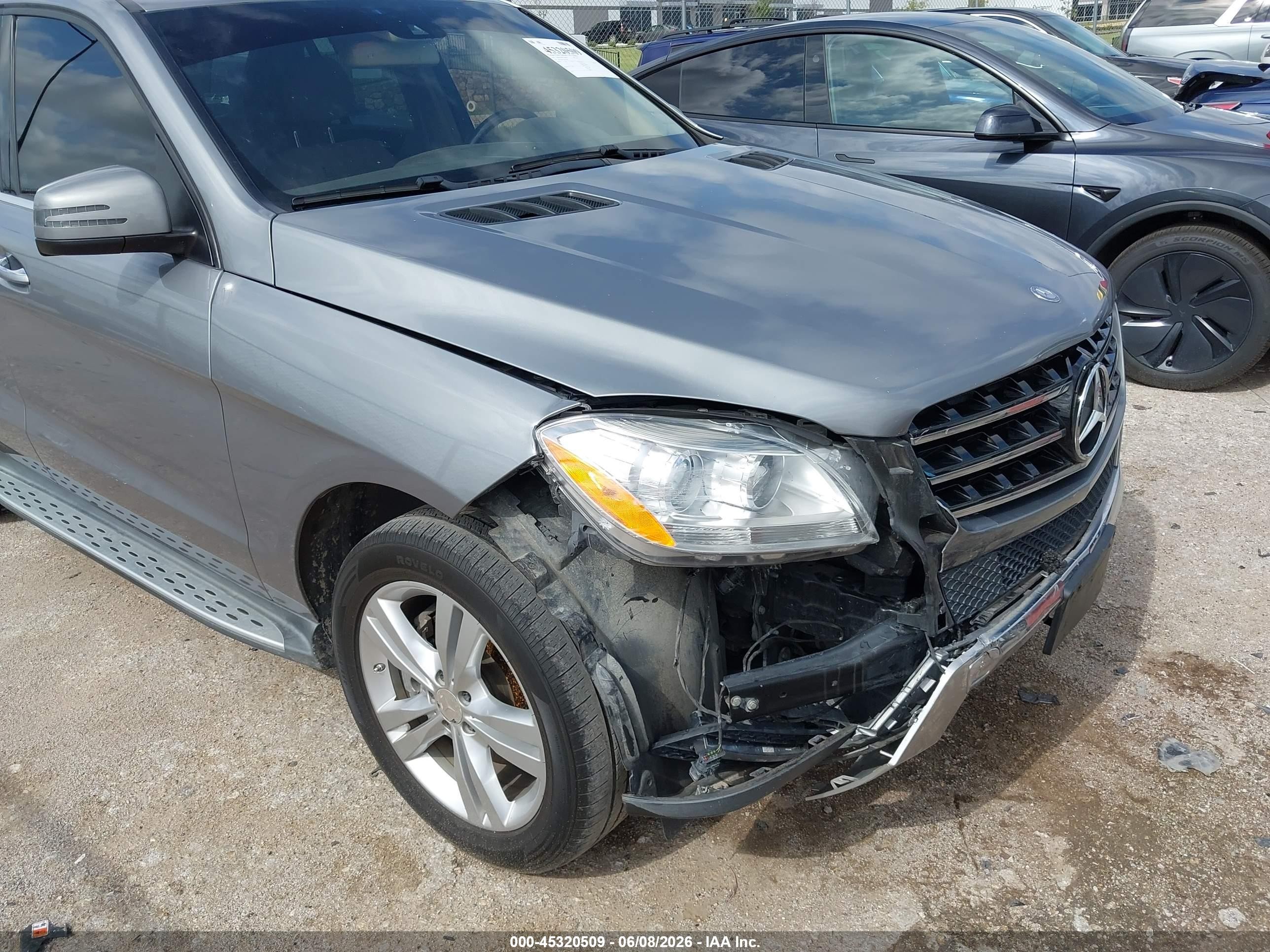 2015 Mercedes-benz Ml 350   Silver vin: 4JGDA5JB2FA611268