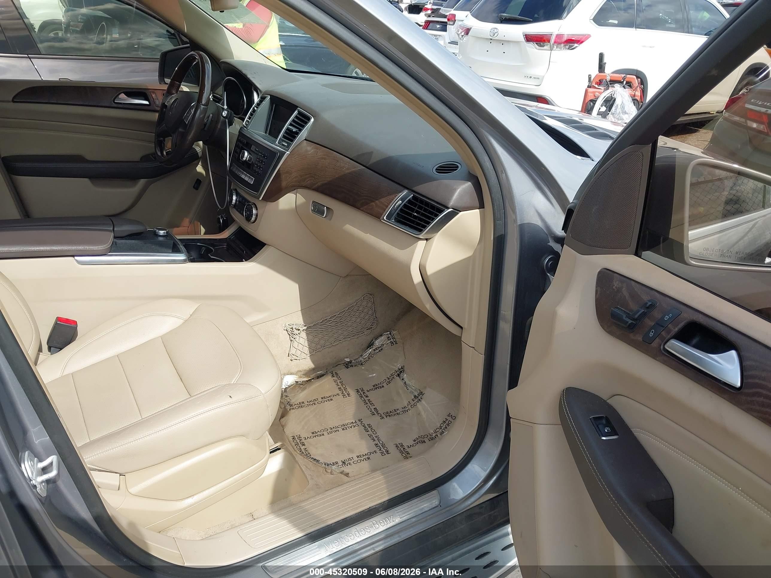 2015 Mercedes-benz Ml 350   Silver vin: 4JGDA5JB2FA611268