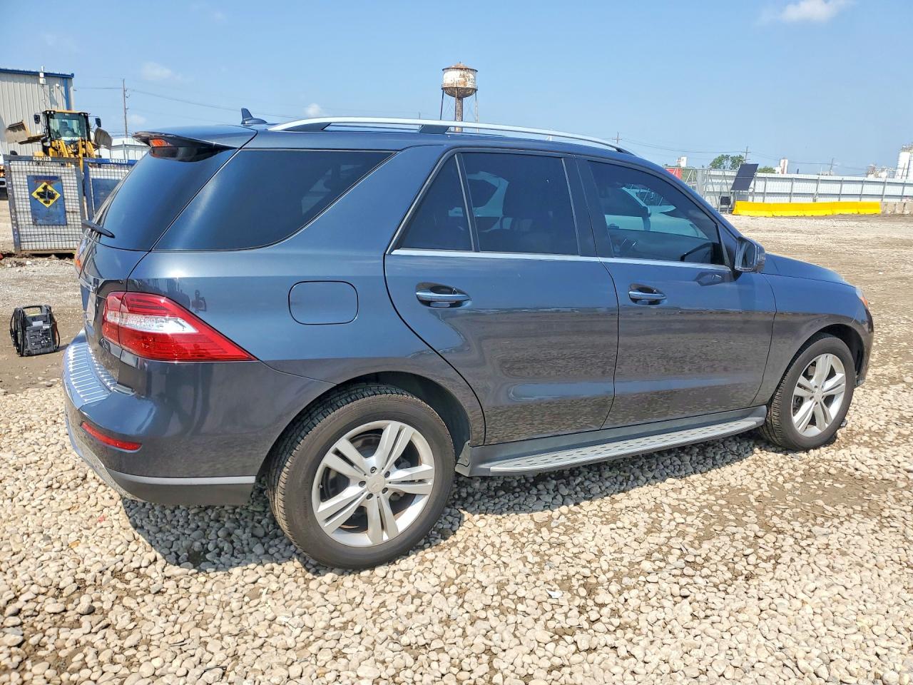 2013 Mercedes-benz Ml 350 Blue vin: 4JGDA5JB3DA185720
