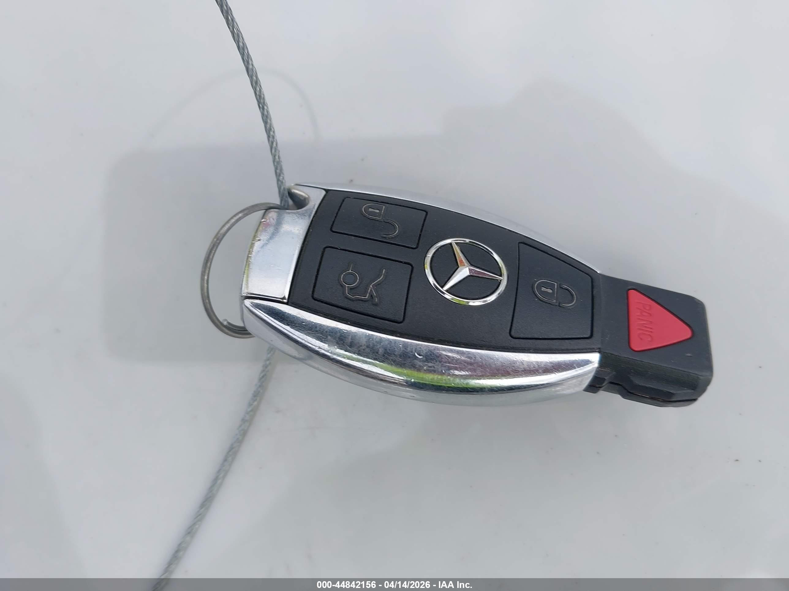 2014 Mercedes-benz Ml 350   White vin: 4JGDA5JB3EA293188