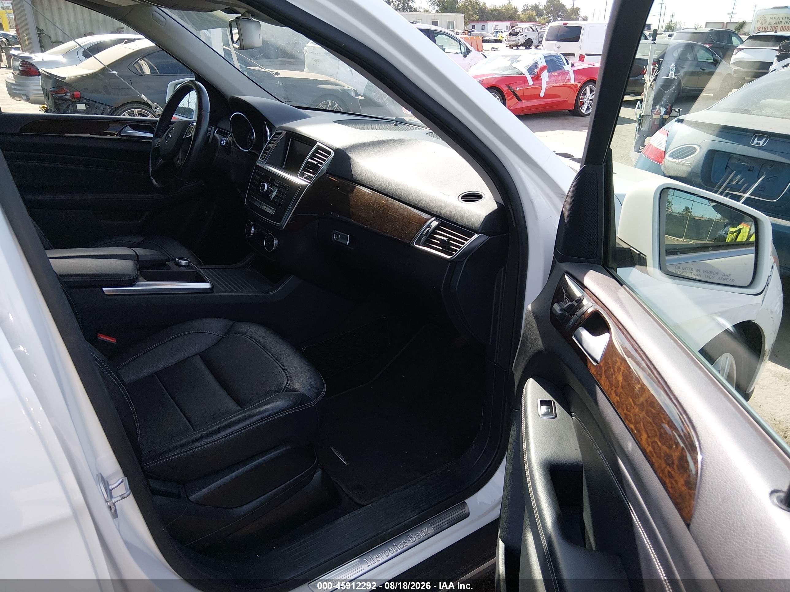 2014 Mercedes-benz Ml 350   White vin: 4JGDA5JB3EA416794