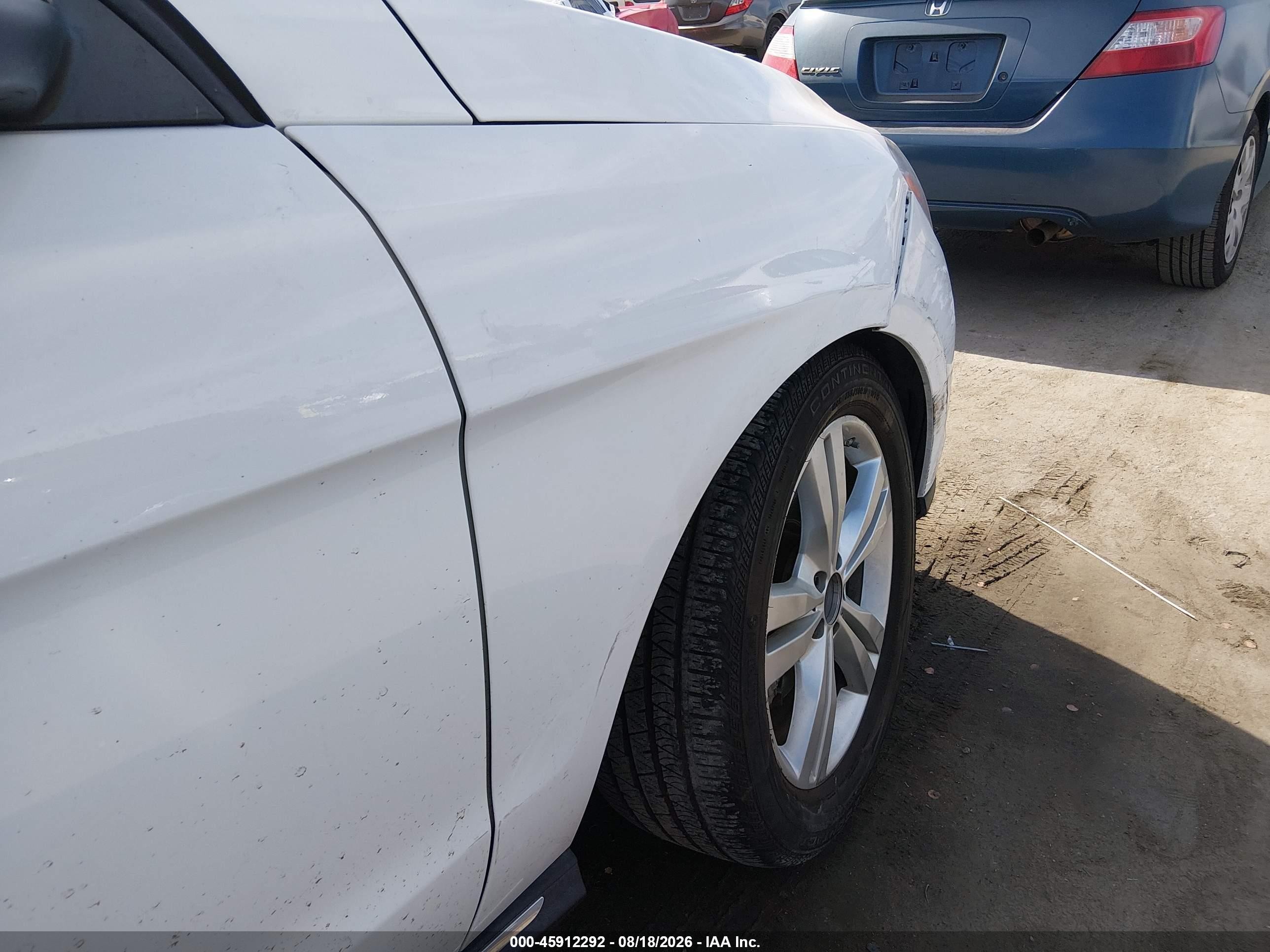 2014 Mercedes-benz Ml 350   White vin: 4JGDA5JB3EA416794