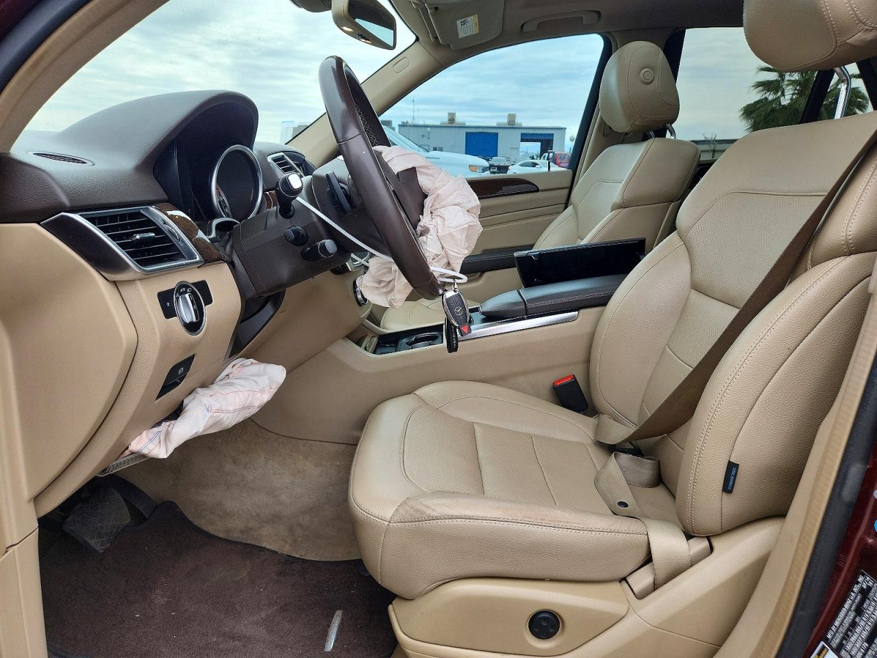 2015 Mercedes-benz Ml 350 Burgundy vin: 4JGDA5JB3FA452261