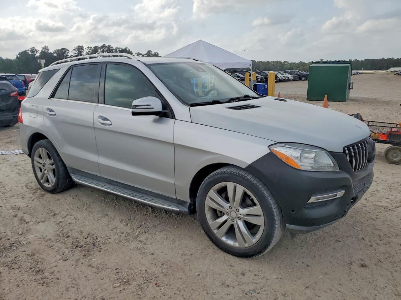 2015 Mercedes-benz Ml 350 Серебряный vin: 4JGDA5JB3FA497183