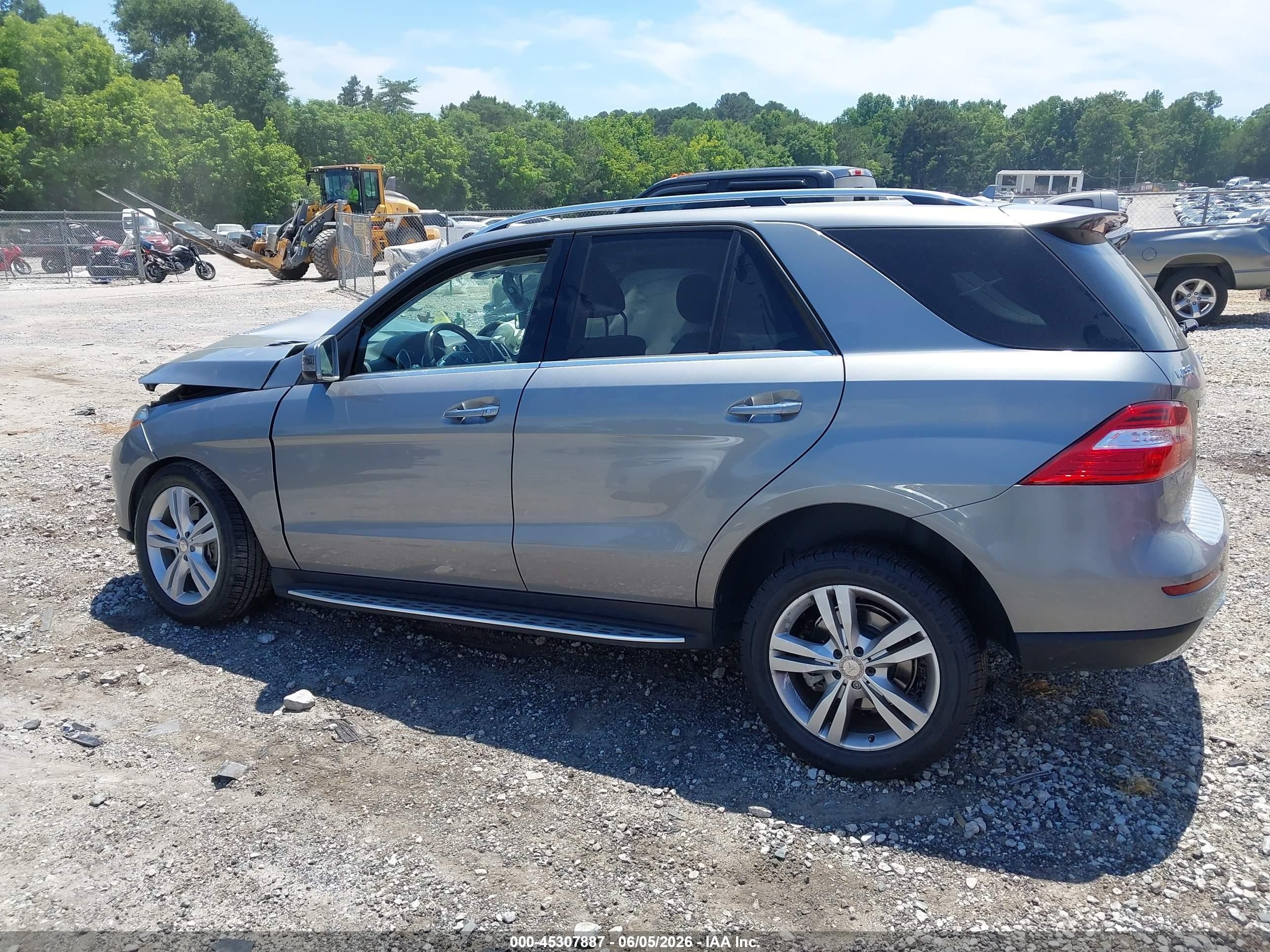 2015 Mercedes-benz Ml 350   Gray vin: 4JGDA5JB3FA560623