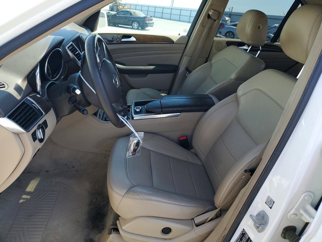 2015 Mercedes-benz Ml 350 White vin: 4JGDA5JB3FA596487