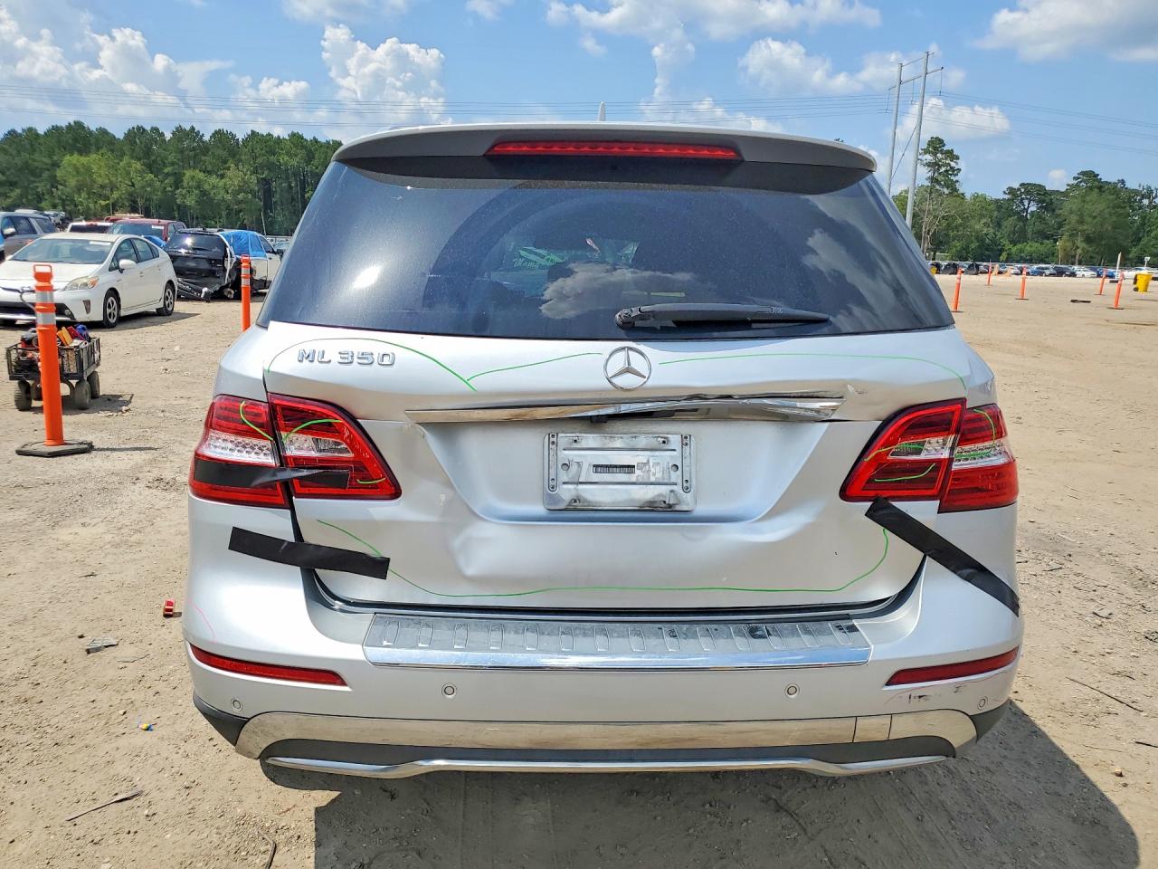 2013 Mercedes-benz Ml 350 Silver vin: 4JGDA5JB4DA144190