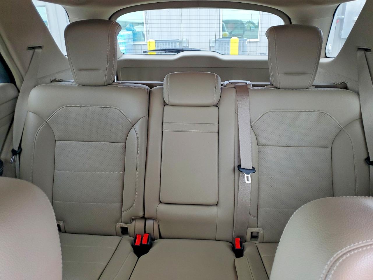 2013 Mercedes-benz Ml 350 White vin: 4JGDA5JB4DA145212