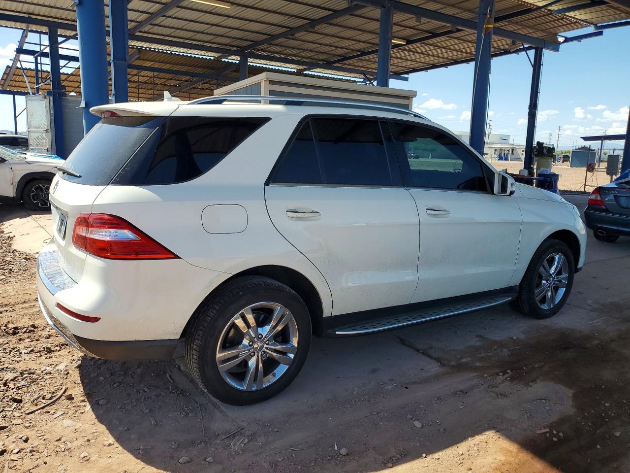 2013 Mercedes-benz Ml 350 White vin: 4JGDA5JB4DA242586
