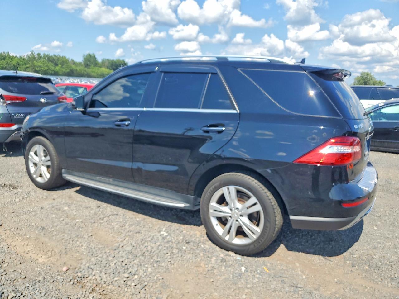 2014 Mercedes-benz Ml 350 Black vin: 4JGDA5JB4EA269689