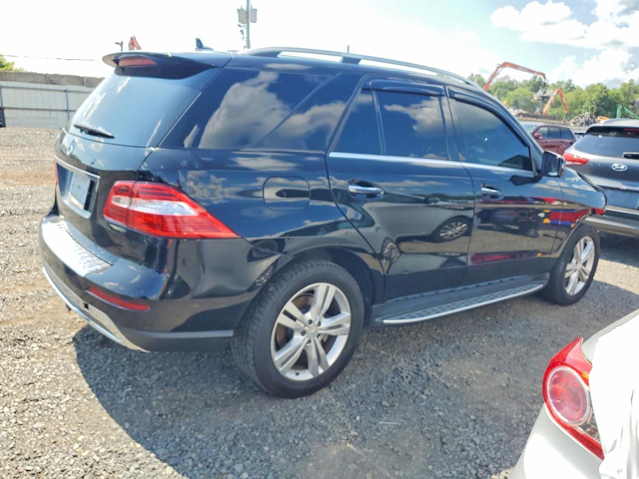 2014 Mercedes-benz Ml 350 Black vin: 4JGDA5JB4EA269689