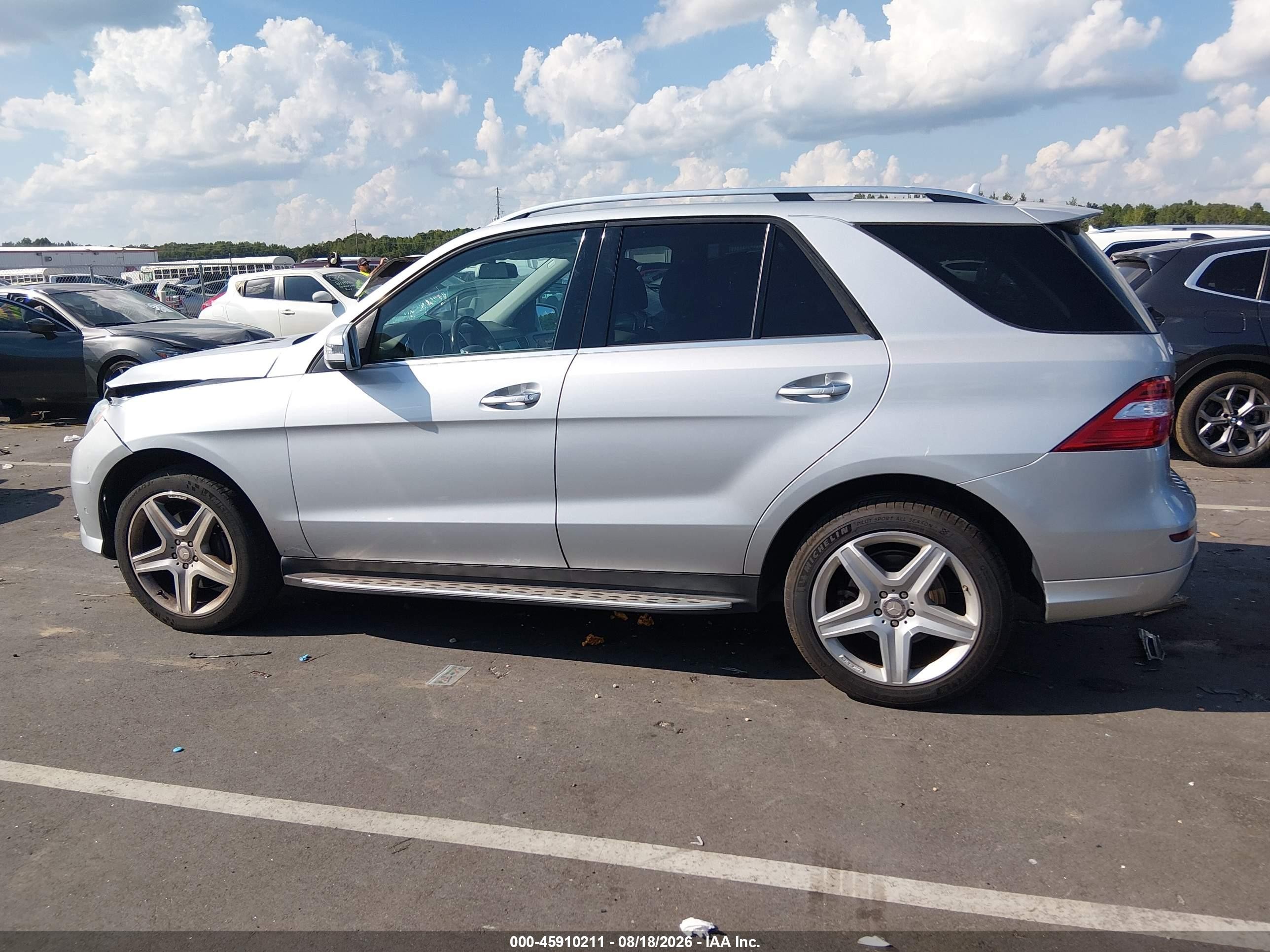2014 Mercedes-benz Ml 350   Серебряный vin: 4JGDA5JB4EA281423