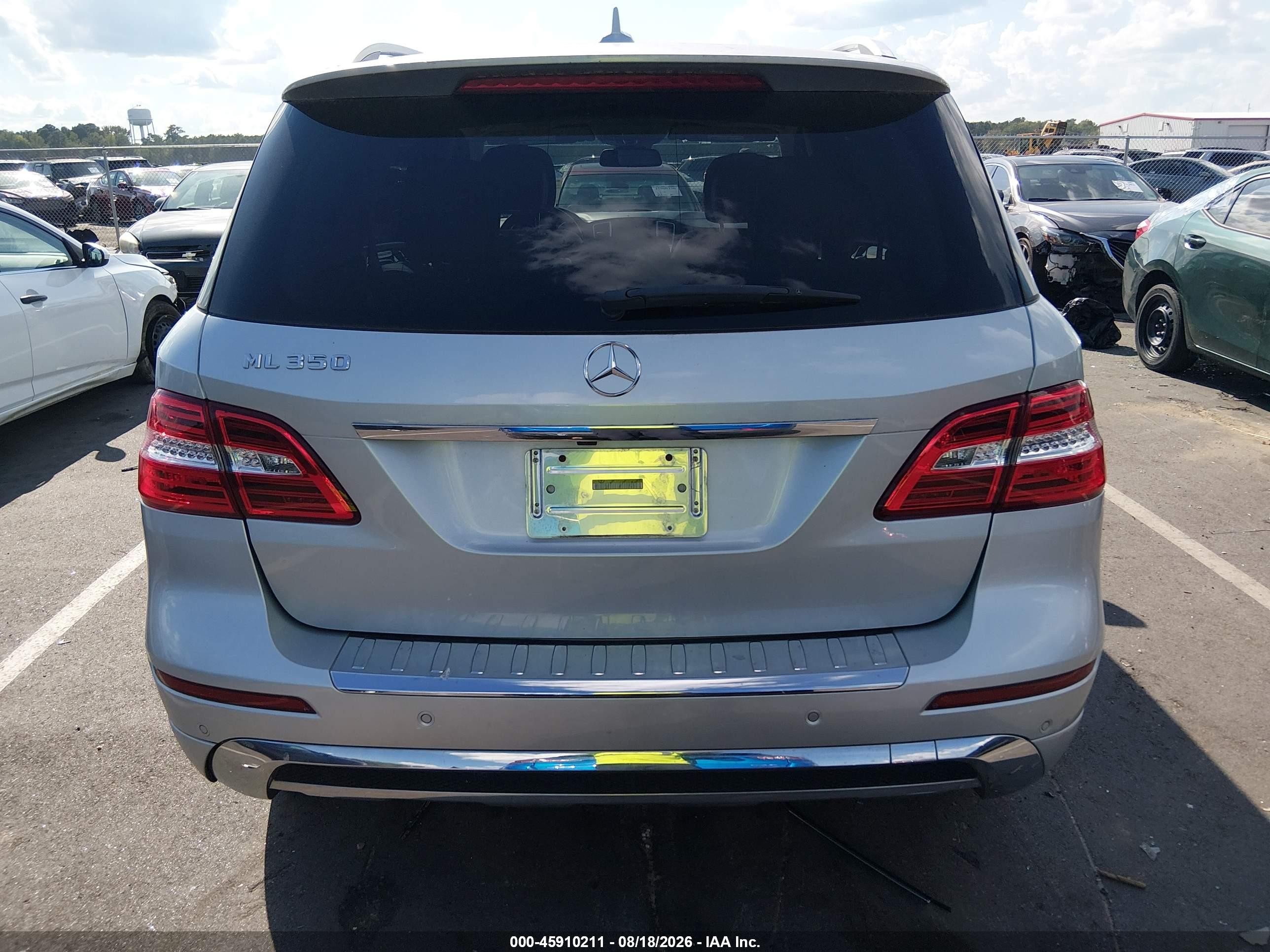 2014 Mercedes-benz Ml 350   Серебряный vin: 4JGDA5JB4EA281423