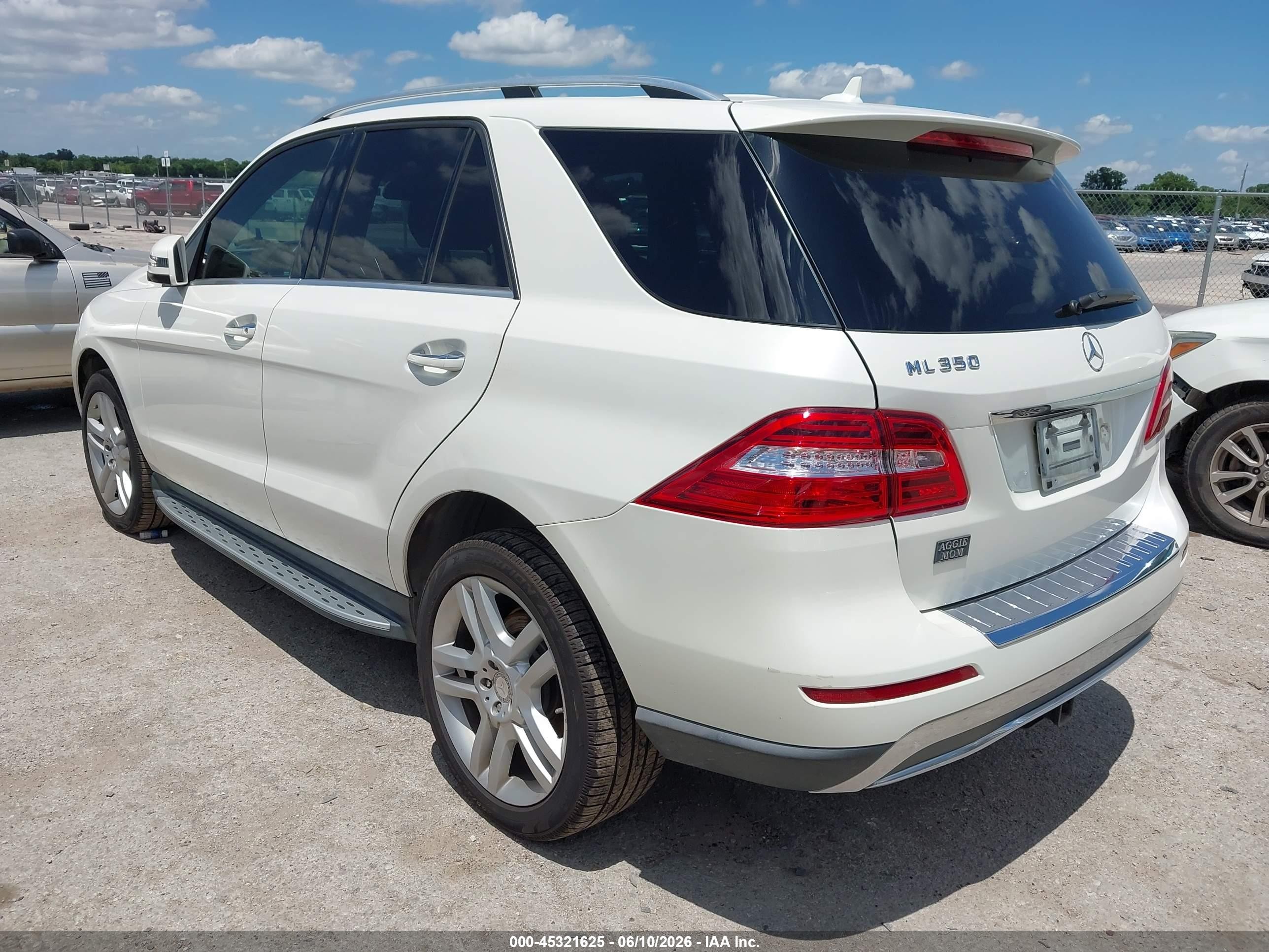 2014 Mercedes-benz Ml 350   White vin: 4JGDA5JB4EA327414