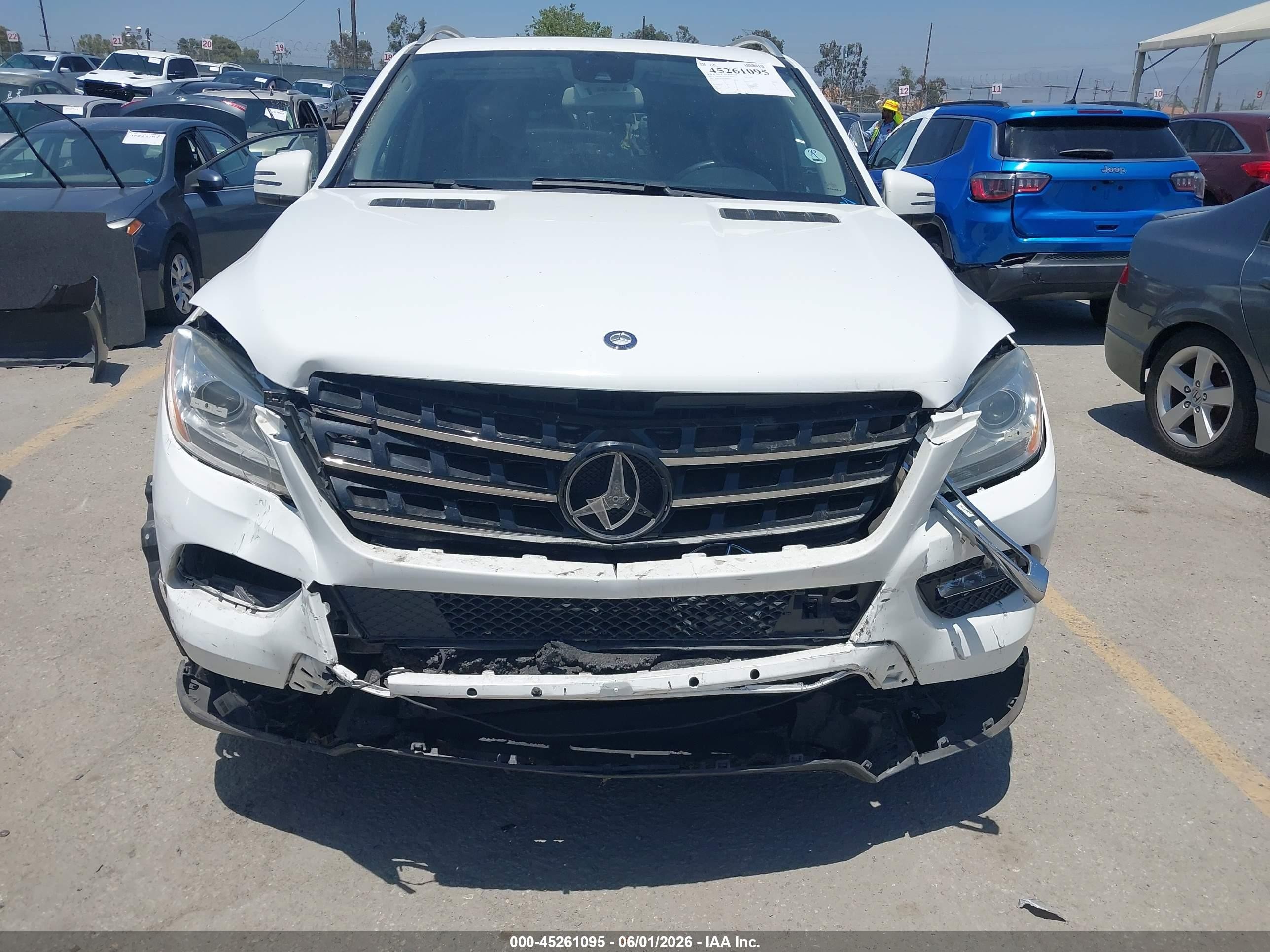 2014 Mercedes-benz Ml 350   White vin: 4JGDA5JB4EA407215