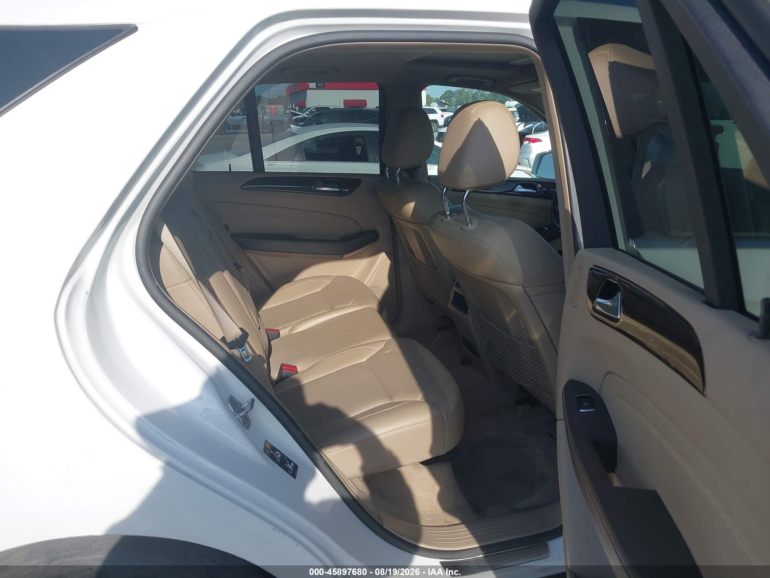 2015 Mercedes-benz Ml 350 White vin: 4JGDA5JB4FA514587