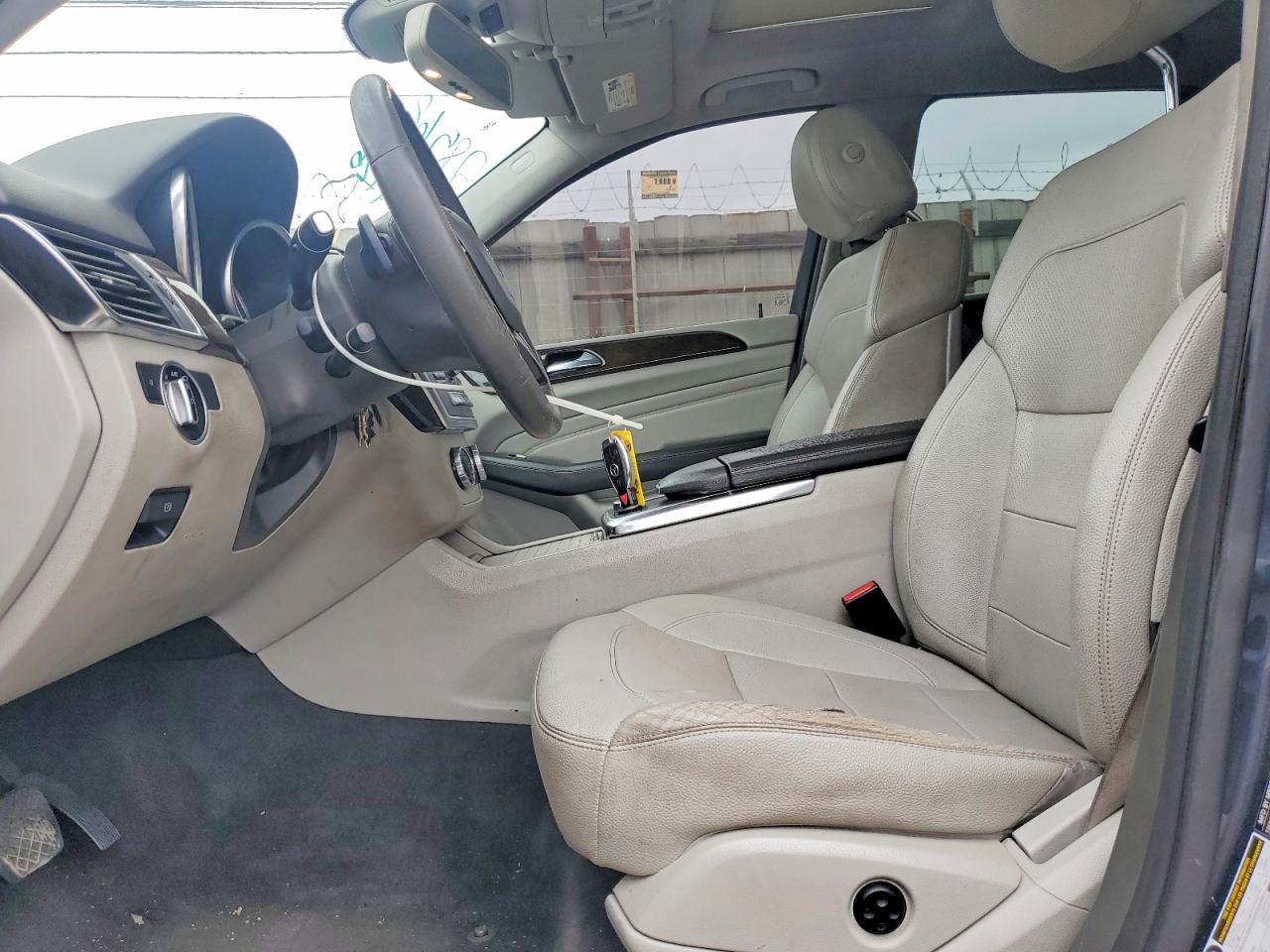 2015 Mercedes-benz Ml 350 Gray vin: 4JGDA5JB4FA528201