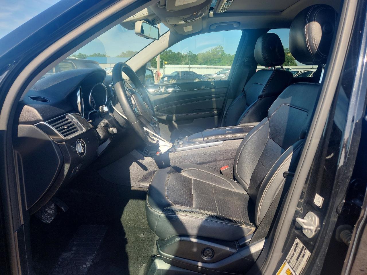 2015 Mercedes-benz Ml 350 Black vin: 4JGDA5JB4FA555446