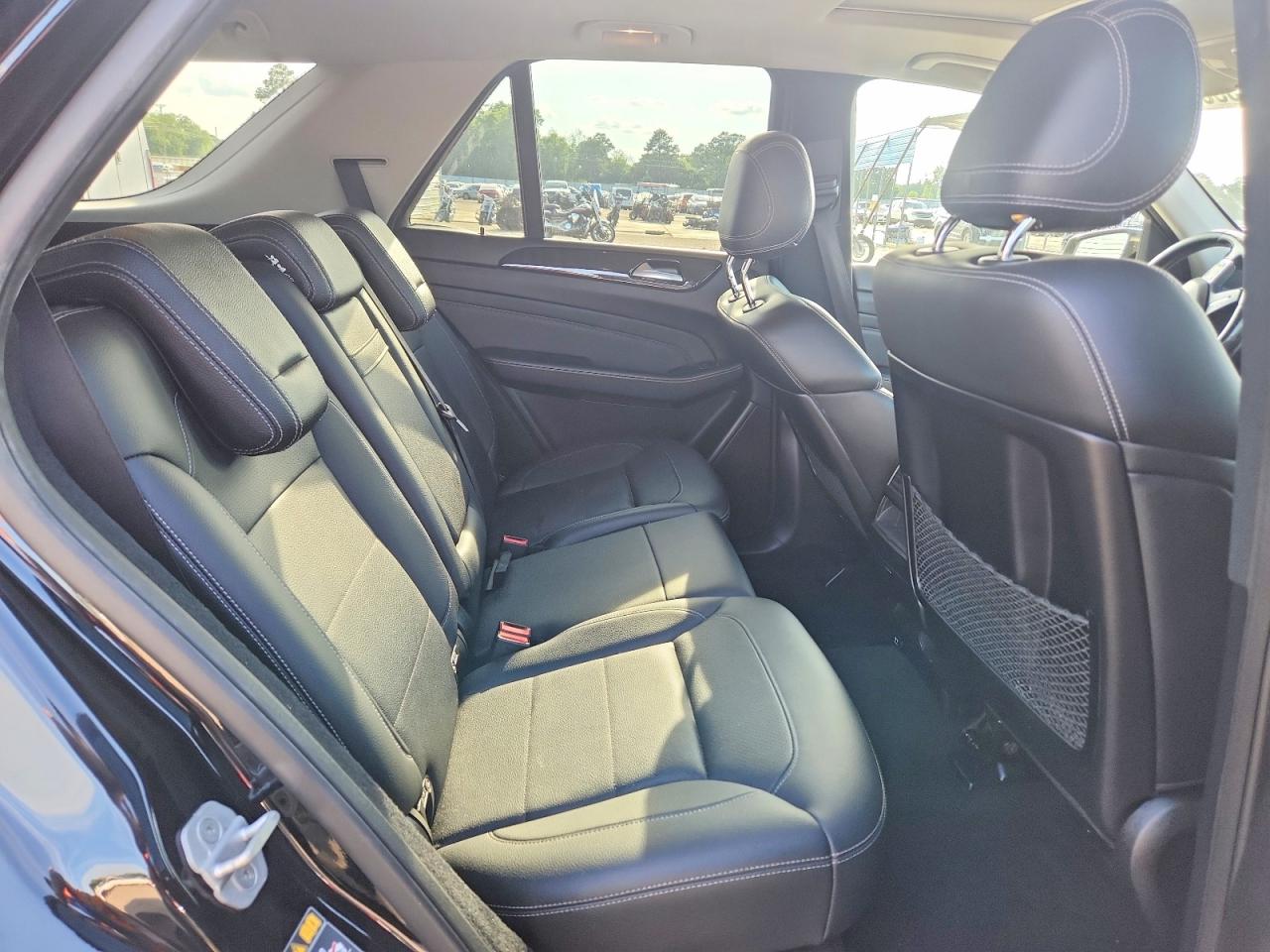 2015 Mercedes-benz Ml 350 Black vin: 4JGDA5JB4FA555446